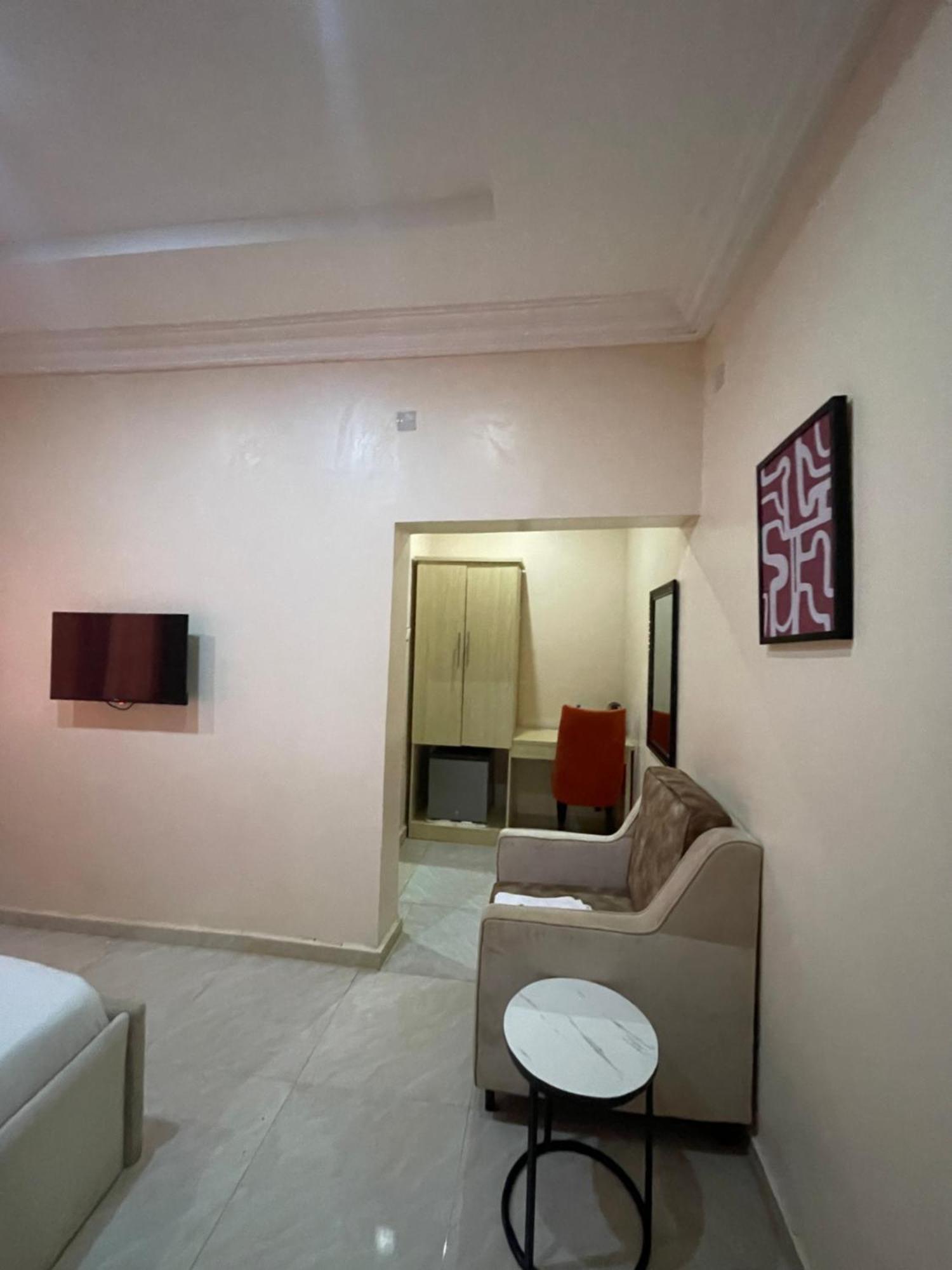 Nexus Xpress Hotel Abuja Exterior foto