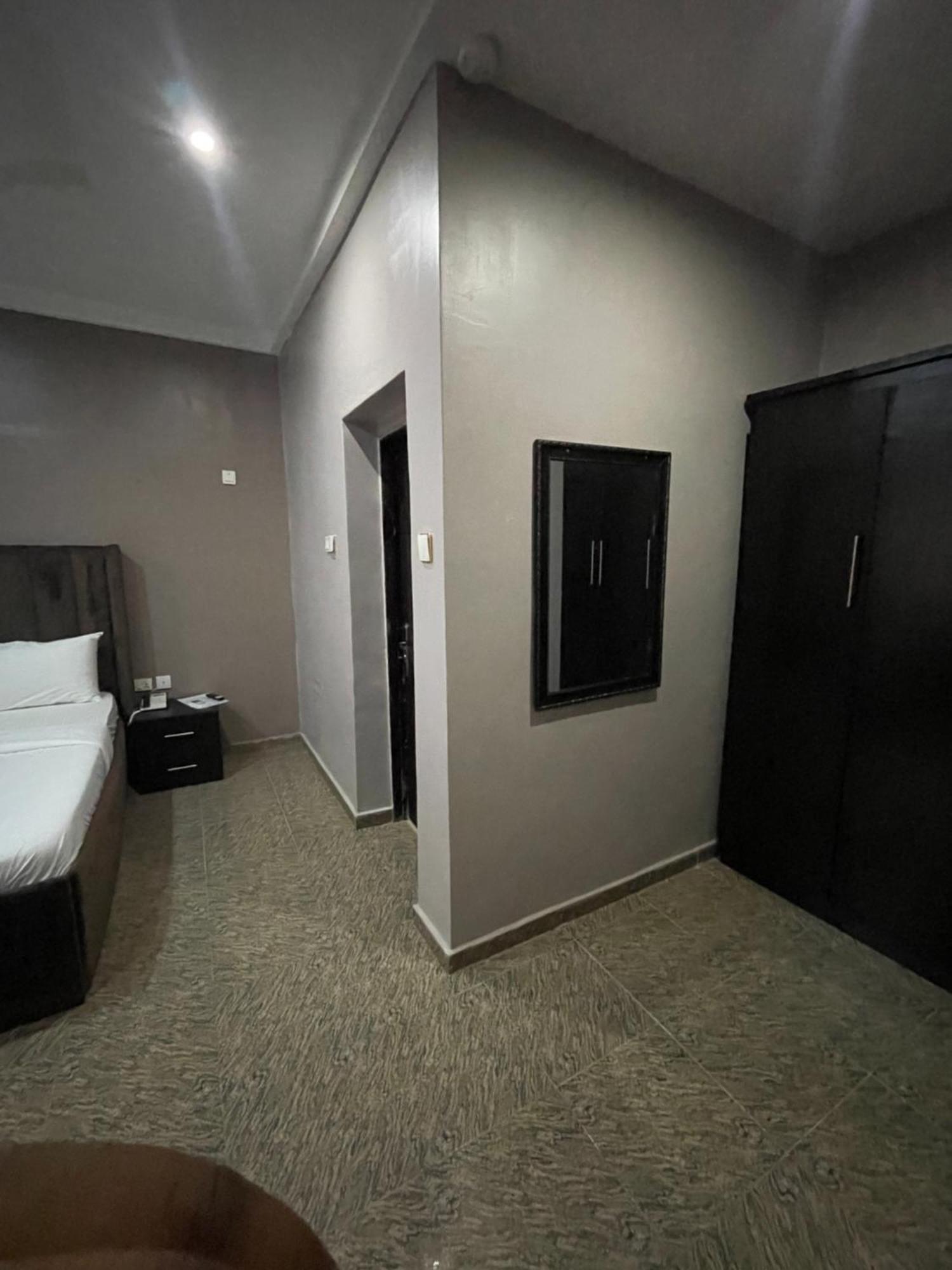 Nexus Xpress Hotel Abuja Exterior foto