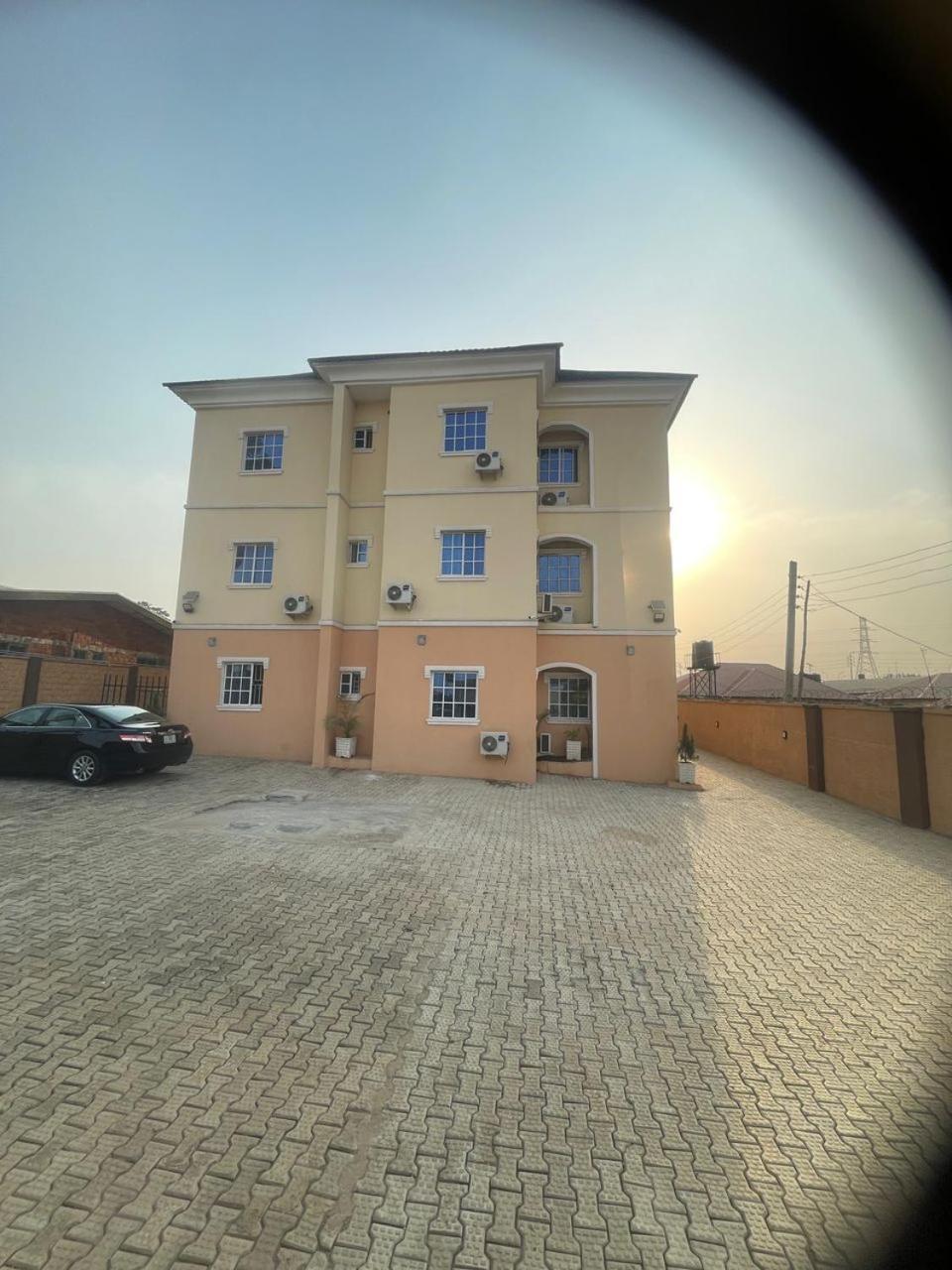Nexus Xpress Hotel Abuja Exterior foto